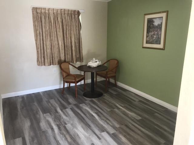 Galleria Inn Montclair/Ontario Экстерьер фото